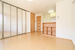 イエロー アイリス A 1階2LDKのリビング/ダイニング