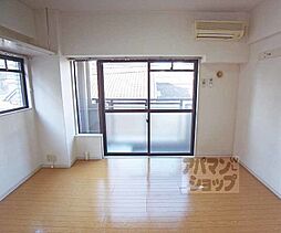 スイトピー桃山 305 3階1Kのリビング/ダイニング