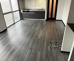 JR東海道・山陽本線 長岡京駅 徒歩13分の賃貸マンション 3階2LDKのリビング/ダイニング