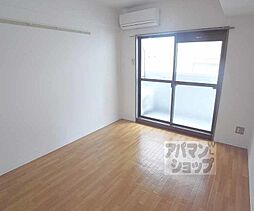 メゾン・ド・ルフレ 404 4階ワンルームのリビング/ダイニング