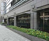 京都中央信用金庫 山科支店まで127m