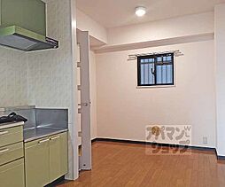 サンタウン宇治 309 3階1DKのリビング/ダイニング