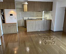 阪急京都本線 西山天王山駅 徒歩5分の賃貸マンション 2階3LDKのリビング/ダイニング