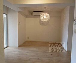 京阪京津線 四宮駅 徒歩11分の賃貸マンション 1階3LDKのリビング/ダイニング