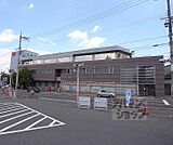 城陽郵便局まで300m