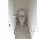 清潔感のあるトイレです