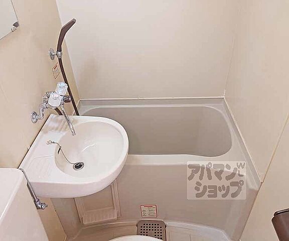 浴室