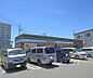 周辺：ファミリーマート 宇治中川原店まで400m