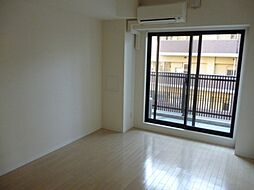 アーイ塚口 3階1Kのリビング/ダイニング