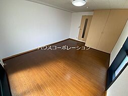 彩華I 3階1Kのリビング/ダイニング