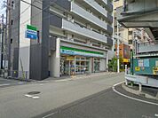 ファミリーマート JR立花駅前店（301m）
