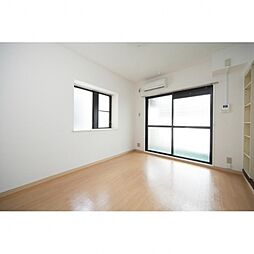 シャトーハイツ壱番館 5階ワンルームのリビング/ダイニング