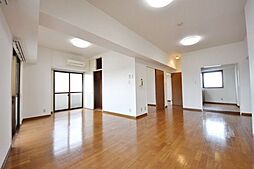 コロネード春日 1001 10階2LDKのリビング/ダイニング