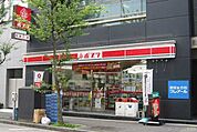 ポプラ三崎町1丁目店 徒歩3分。コンビニ 190m