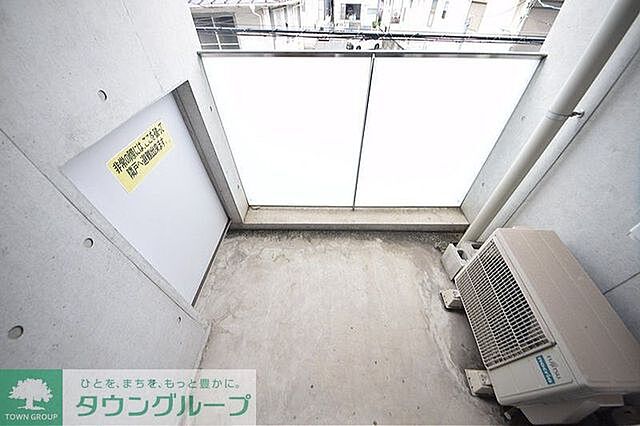 バルコニー