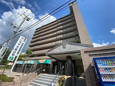 外観:オンライン内覧・現地案内も可能です 外観:オンライン内覧・現地案内も可能です