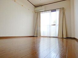 コーポ恵門 102 1階1Kのリビング/ダイニング