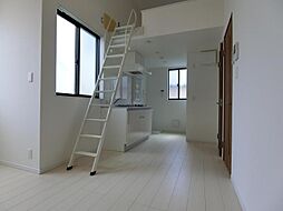 リオネス北千住 203 2階ワンルームのリビング/ダイニング