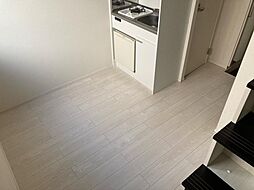 ハーモニーテラス日ノ出町IV 103 1階ワンルームのリビング/ダイニング