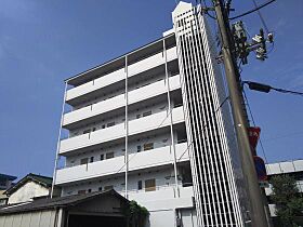 岡山県岡山市北区岡町（賃貸マンション1K・6階・28.05㎡） その1