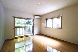 グリーンシャトリエ II 1階1Kのリビング/ダイニング