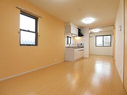 クリア リージョン C 1階1LDKのリビング/ダイニング