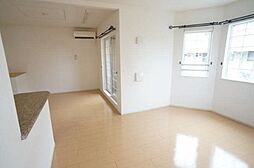 サンライト・カワサキ B 2階2LDKのリビング/ダイニング