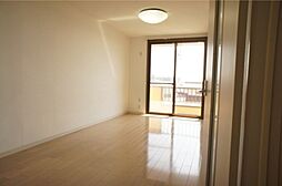 ロワールレジデンス 7番館 2階1LDKのリビング/ダイニング