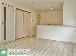 門井町戸建 4LDKのリビング/ダイニング