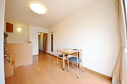 レオパレスマシューI 103 1階1Kのリビング/ダイニング