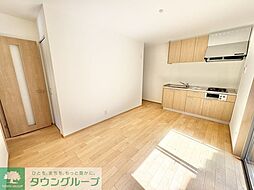 フィオーレ盆栽 101 1階2DKのリビング/ダイニング