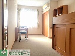 レオパレスＡｙａ 2階1Kのリビング/ダイニング