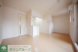 アペゼ 201 2階ワンルームのリビング/ダイニング