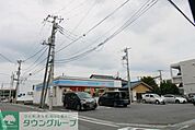 ローソンさいたま宮原1丁目店 徒歩10分。 730m