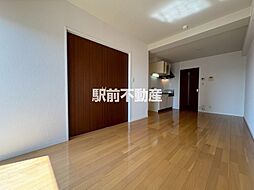 カーサヴェルデ宮ノ陣 803 8階1LDKのリビング/ダイニング