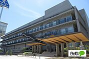 役所「鳴門市役所まで645m」