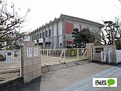 小学校「松茂町立喜来小学校まで659m」喜来小学校