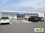 コンビニ「ローソン徳島平石流通団地店まで512m」ローソン
