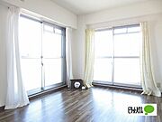 洋室7.5帖