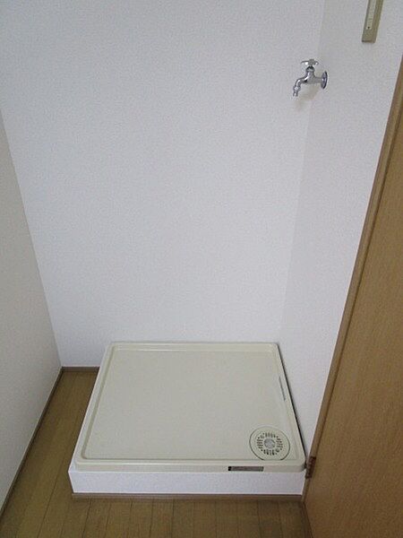 画像7:室内洗濯機置場