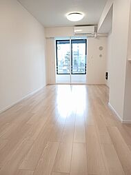 プレリュード 103 1階1LDKのリビング/ダイニング