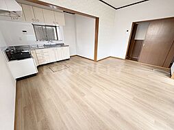 テラス染谷 2階2LDKのリビング/ダイニング