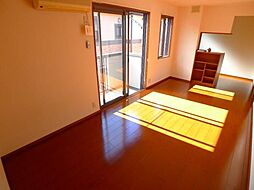 ルミエール 2階1Kのリビング/ダイニング