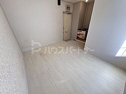 ヒルサイド 1階ワンルームのリビング/ダイニング