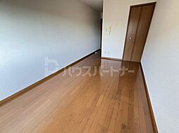 フローリアT 2階ワンルームのリビング/ダイニング