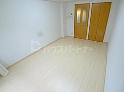 アジュールI 1階1Kのリビング/ダイニング