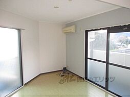 JR山陰本線 太秦駅 徒歩12分の賃貸マンション 4階1Kのリビング/ダイニング