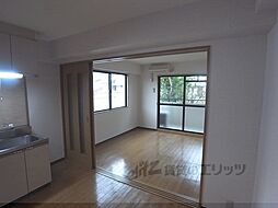 八番館 3階1DKのリビング/ダイニング