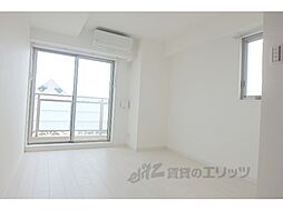 阪急京都本線 西京極駅 徒歩22分の賃貸マンション 7階1Kのリビング/ダイニング