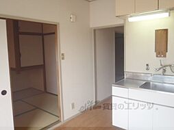 シャトー離宮 4階3DKのリビング/ダイニング